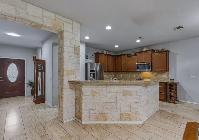 Photo 2 of Single family home for sale at 2204 Cane Hill Dr, Frisco, TX 75036 | MLS# 21275023 | Listing updated on 2026-10-04