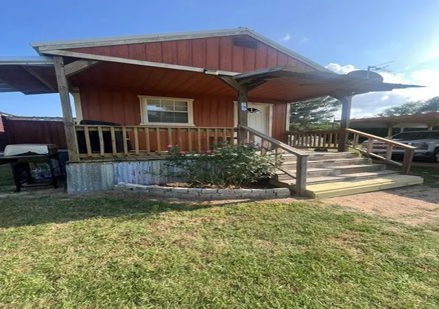 Homes for sale in Kemp, TX | 10755 Lakeside Dr, Kemp, TX 75143 | MLS# 21287474