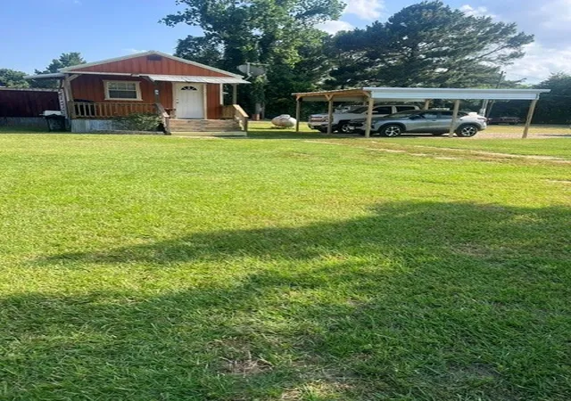 Photo 3 of Single family home for sale at 10755 Lakeside Dr, Kemp, TX 75143 | MLS# 21287474 | Listing updated on 2026-09-23