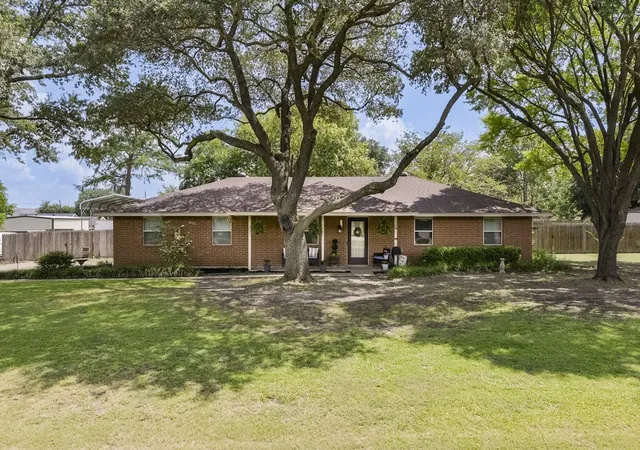 Homes for sale in Red Oak, TX | 109 Spring Hill Rd, Red Oak, TX 75154 | MLS# 21288032