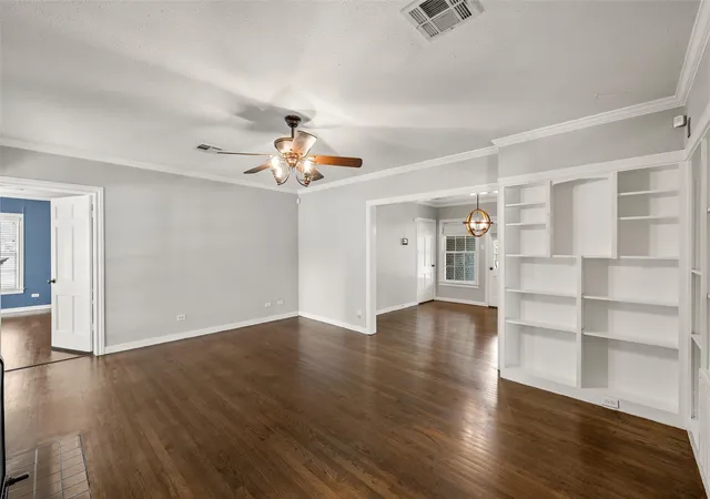 4th image of 3025 Colcord Ave, Waco, TX 76707 | MLS# 21286510