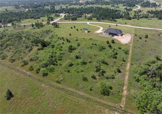 Photo 2 of Single family home for sale at 435 Cattle Dr, Stephenville, TX 76401 | MLS# 21285900 | Listing updated on 2026-09-29