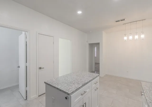 5th image of 4333 Park Creek Cir N, Fort Worth, TX 76137 | MLS# 21286635