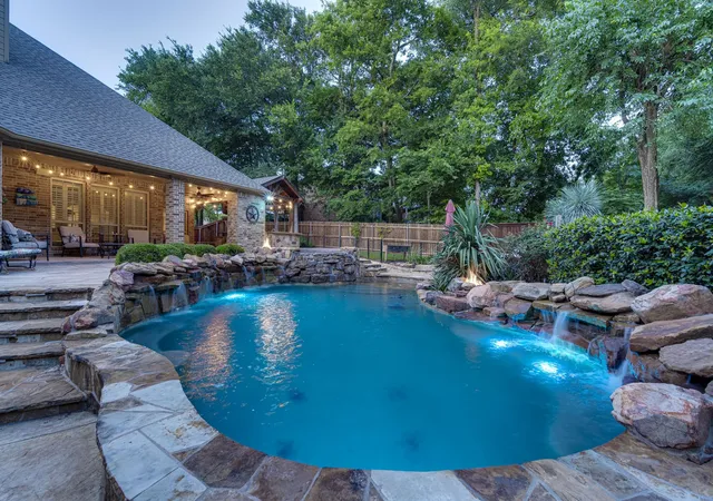 Photo 3 of Single family home for sale at 1450 Branding Iron Wy, Midlothian, TX 76065 | MLS# 21286607 | Listing updated on 2026-09-01