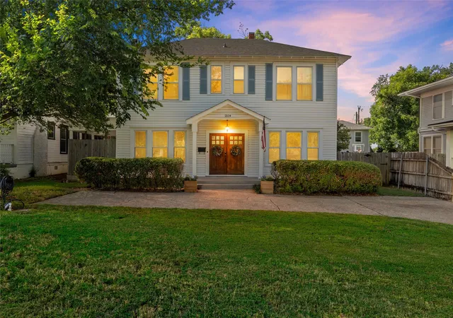 1st image of 2514 Colcord Ave, Waco, TX 76707 | MLS# 21286921