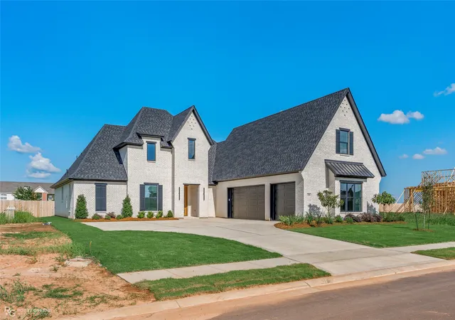 33rd image of 228 Tidewater Cir, Bossier City, LA 71111 | MLS# 21287680