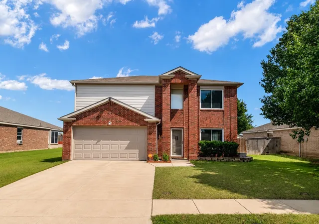 1st image of 1402 Anglican Dr, Arlington, TX 76002 | MLS# 21288479