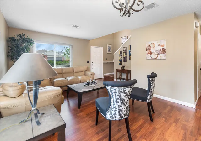4th image of 1402 Anglican Dr, Arlington, TX 76002 | MLS# 21288479