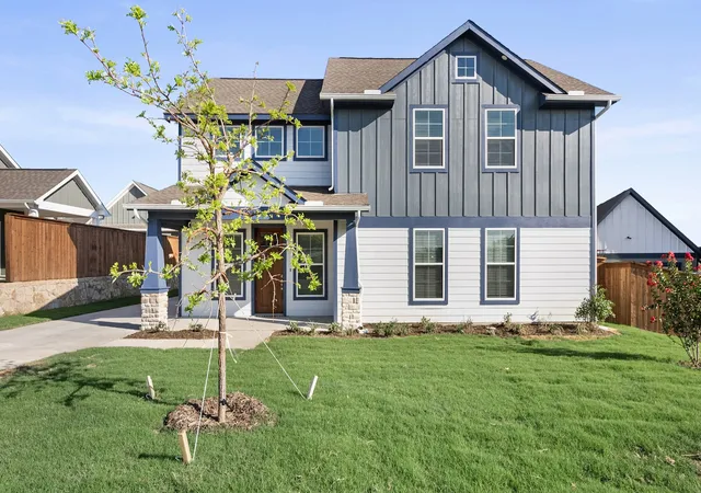 Photo 1 of Single family home for sale at 10907 Rochelle Ct, Midlothian, TX 76065 | MLS# 21270522 | Listing updated on 2026-08-18