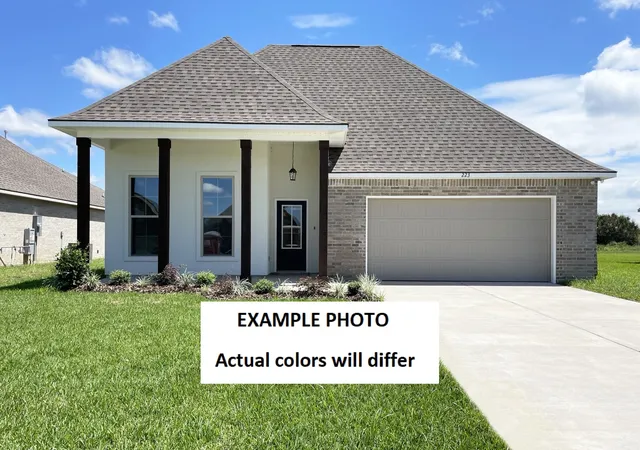 1st image of 744 Crewe Ln, Bossier City, LA 71111 | MLS# 21288608