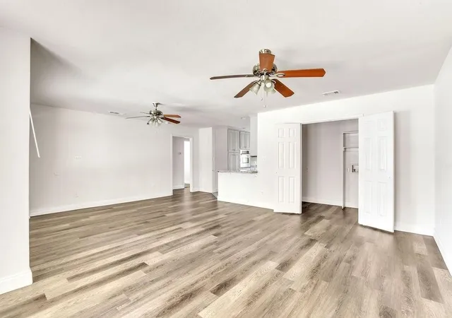 Photo 3 of Single family home for sale at 1800 Buena Vista St, Mesquite, TX 75149 | MLS# 21288612 | Listing updated on 2026-07-14
