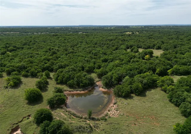 Photo 3 of Sale Pending at 2116 Fm 3301, Nocona, TX 76255 | MLS# 21285175 | Listing updated on 2026-10-01