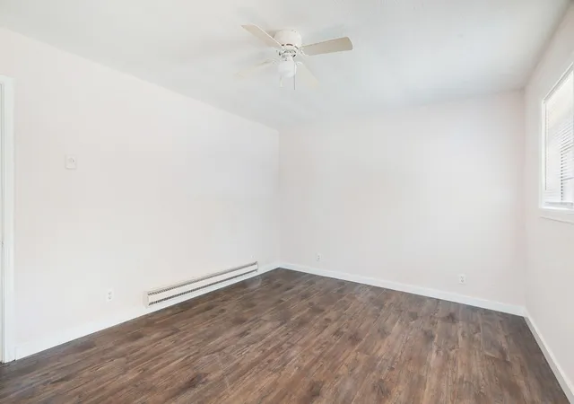 Homes for sale in Clarksville, TX | 700 S Donoho Street, Clarksville, TX 75426 | Houzeo