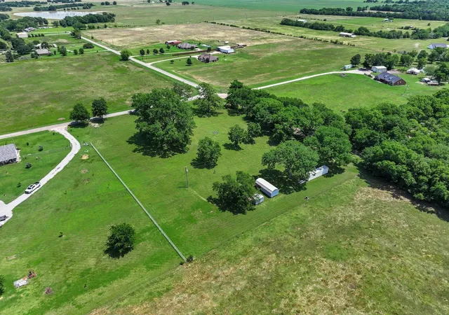 Homes for sale in Honey Grove, TX | 652 County Road 2850, Honey Grove, TX 75446 | MLS# 21288728