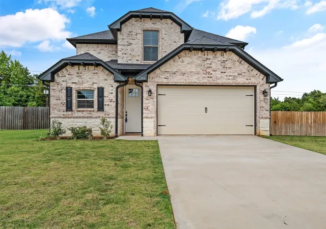 Photo 1 of Single family home for sale at 504 Cornerstone, Lindale, TX 75771 | MLS# 21288704 | Listing updated on 2026-08-21