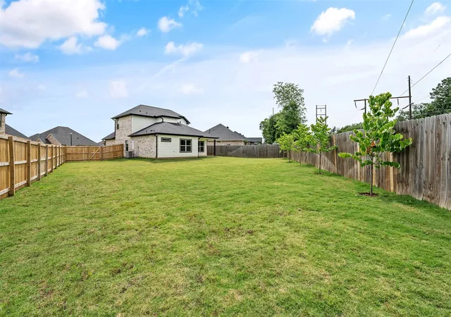 Photo 29 of Single family home for sale at 504 Cornerstone, Lindale, TX 75771 | MLS# 21288704 | Listing updated on 2026-08-21