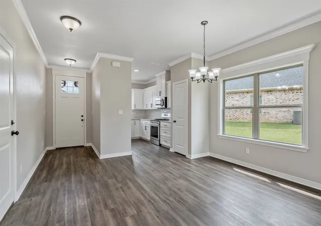 Photo 4 of Single family home for sale at 504 Cornerstone, Lindale, TX 75771 | MLS# 21288704 | Listing updated on 2026-08-21