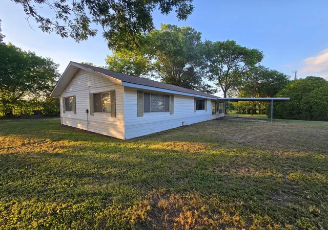 Homes for sale in Richland, TX | 906 W Main St, Richland, TX 76681 | MLS# 21286011