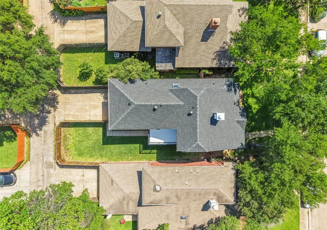 Photo 3 of Single family home for sale at 1818 Cordova Dr, Mesquite, TX 75150 | MLS# 21273500 | Listing updated on 2026-08-27