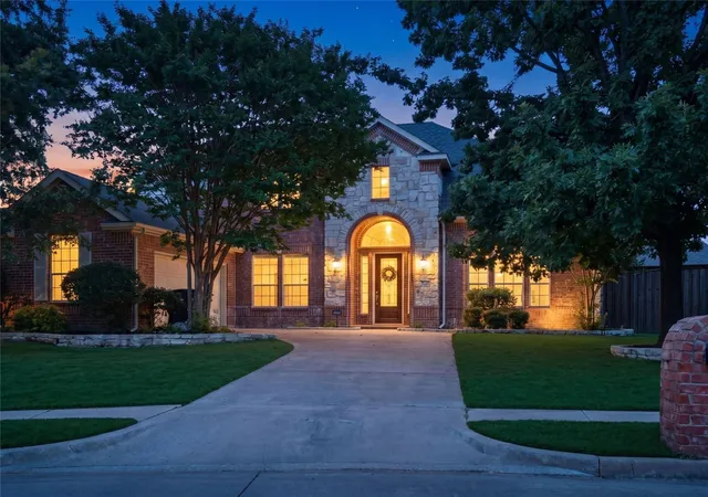 Photo 1 of Single family home for sale at 802 Shadybrook Dr, Murphy, TX 75094 | MLS# 21288530 | Listing updated on 2026-08-22