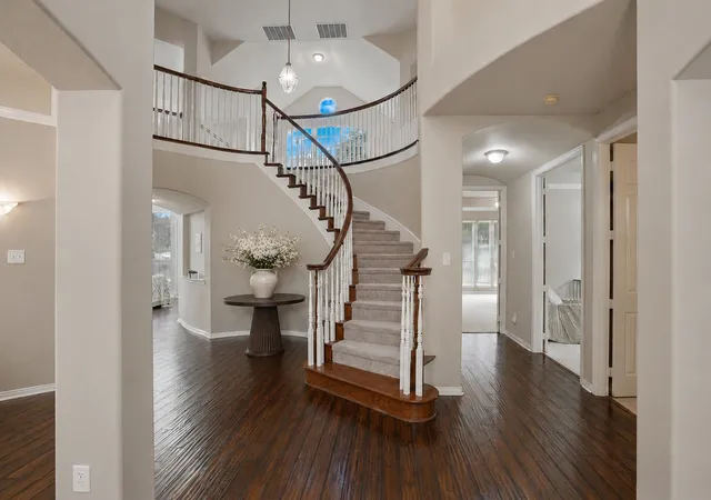 Photo 2 of Single family home for sale at 802 Shadybrook Dr, Murphy, TX 75094 | MLS# 21288530 | Listing updated on 2026-08-22