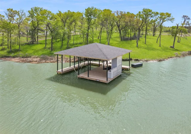 Photo 4 of Land for sale at 117 Diamond Point Dr, Corsicana, TX 75109 | MLS# 21288058 | Listing updated on 2026-08-25