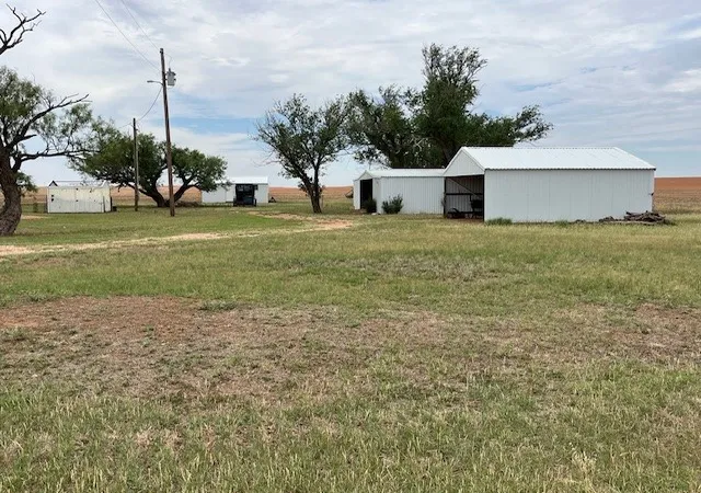 Homes for sale in Rotan, TX | 561 Fm 611 W, Rotan, TX 79546 | MLS# 21289063