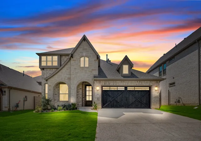 Photo 2 of Sale Pending at 139 Kingfisher Ln, Aledo, TX 76008 | MLS# 21289078 | Listing updated on 2026-10-07