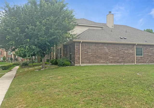 Homes for sale in Red Oak, TX | 421 Sunnyside Ln, Red Oak, TX 75154 | MLS# 21289115
