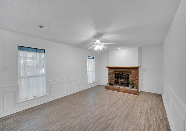 Homes for sale in Midlothian, TX | 1647 E Pleasant Dr, Midlothian, TX 76065 | MLS# 21289062