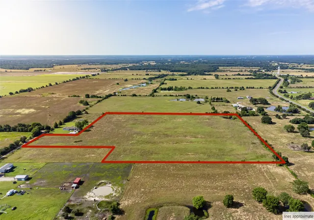 Homes for sale in Ivanhoe, TX | 1401 County Road 2230, Ivanhoe, TX 75447 | MLS# 21289159