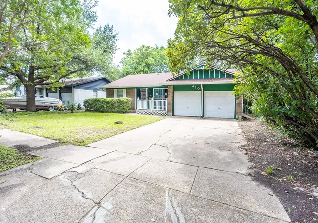 Photo 2 of Sale Pending at 410 E Mona Ave, Duncanville, TX 75137 | MLS# 21287301 | Listing updated on 2026-08-09
