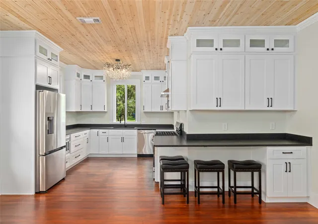 Photo 3 of Single family home for sale at 709 Avenue H, Brownwood, TX 76801 | MLS# 21288766 | Listing updated on 2026-10-07