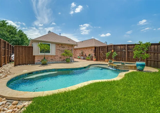 Photo 2 of Sale Pending at 1420 Greenwich Dr, Allen, TX 75013 | MLS# 21283747 | Listing updated on 2026-09-16