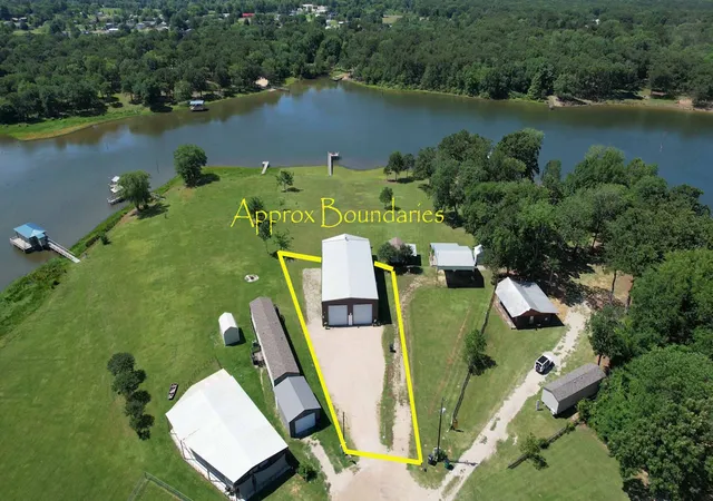 Photo 1 of Single family home for sale at 187 Shawnee, Quitman, TX 75783 | MLS# 21289052 | Listing updated on 2026-10-01