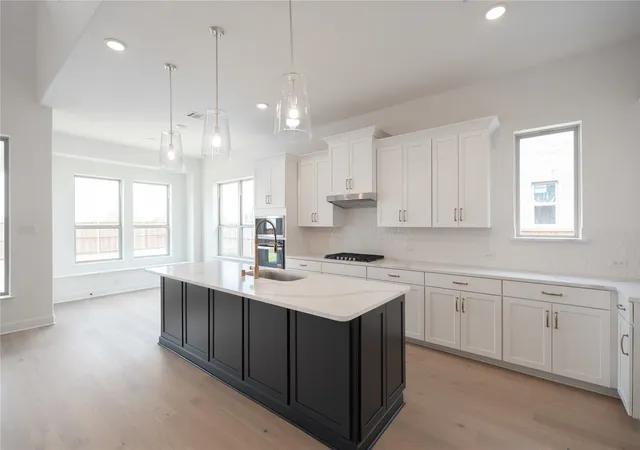 Photo 3 of Single family home for sale at 2608 Queenwood St, Celina, TX 75009 | MLS# 21289319 | Listing updated on 2026-10-08