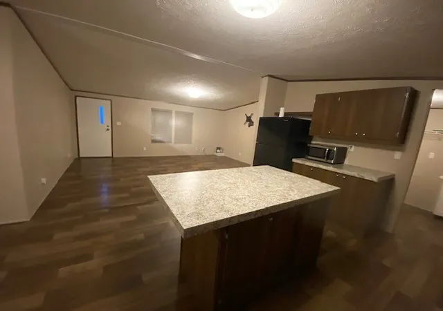 Photo 28 of Manufactured home for sale at 111 Pine St, Ravenna, TX 75476 | MLS# 21289338 | Listing updated on 2026-10-07