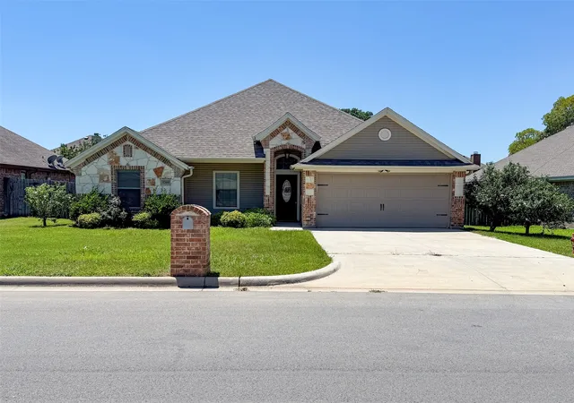 Photo 2 of Sale Pending at 1209 Butterfield St, Bridgeport, TX 76426 | MLS# 21286808 | Listing updated on 2026-07-26