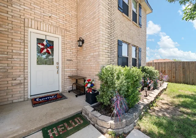 Homes for sale in Burleson, TX | 1208 Scarlet Sage Pkwy, Burleson, TX 76028 | MLS# 21288792