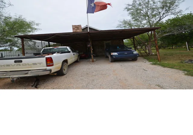Homes for sale in Jacksboro, TX | 334 Cook Rd, Jacksboro, TX 76458 | MLS# 21289535