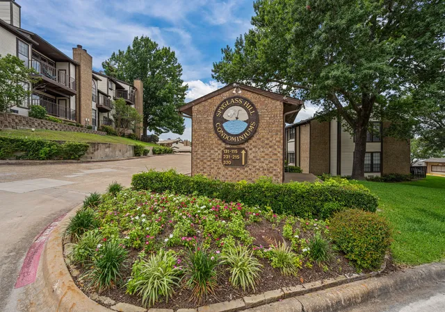 Homes for sale in Rockwall, TX | 260 Henry M Chandler Dr, Rockwall, TX 75032 | MLS# 21279324