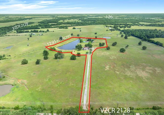 Photo 3 of Single family home for sale at 2364 Vz County Road 2128, Wills Point, TX 75169 | MLS# 21288681 | Listing updated on 2026-10-06
