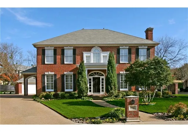 Single family home for sale at 6617 Pine Valley Pl, Fort Worth, TX 76132 | MLS# 21289340