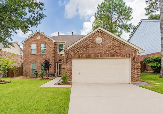 Photo 4 of Single family home for sale at 4307 Country Ln, Grapevine, TX 76051 | MLS# 21288610 | Listing updated on 2026-09-19