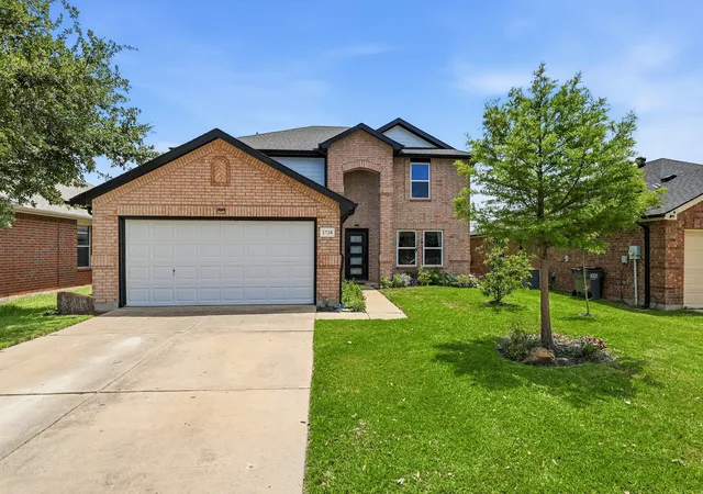Homes for sale in Little Elm, TX | 2728 Morning Song Dr, Little Elm, TX 75068 | MLS# 21282321