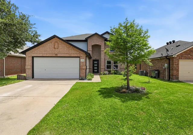 Homes for sale in Little Elm, TX | 2728 Morning Song Dr, Little Elm, TX 75068 | MLS# 21282321