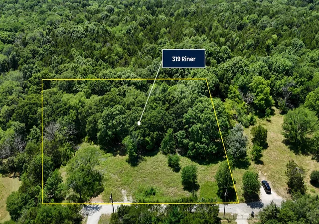 Homes for sale in Pottsboro, TX | 319 Riner Rd, Pottsboro, TX 75076 | MLS# 21289711