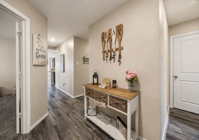 Photo 2 of Sale Pending at 312 Silo Cir, Royse City, TX 75189 | MLS# 21289896 | Listing updated on 2026-10-02