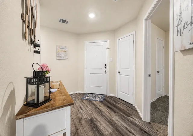 Photo 3 of Sale Pending at 312 Silo Cir, Royse City, TX 75189 | MLS# 21289896 | Listing updated on 2026-10-02