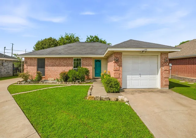 Photo 1 of Sale Pending at 128 Liesa St, Alvarado, TX 76009 | MLS# 21289897 | Listing updated on 2026-08-03
